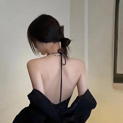 偷情小丈夫